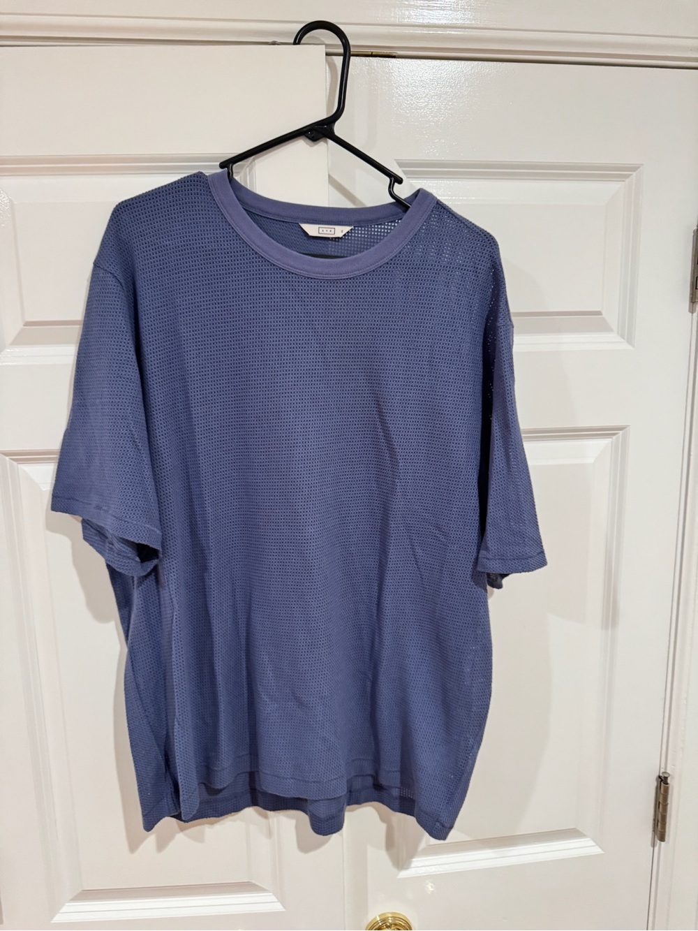 AYR Men's Short-Sleeve Knit Tee in Dusty Blue